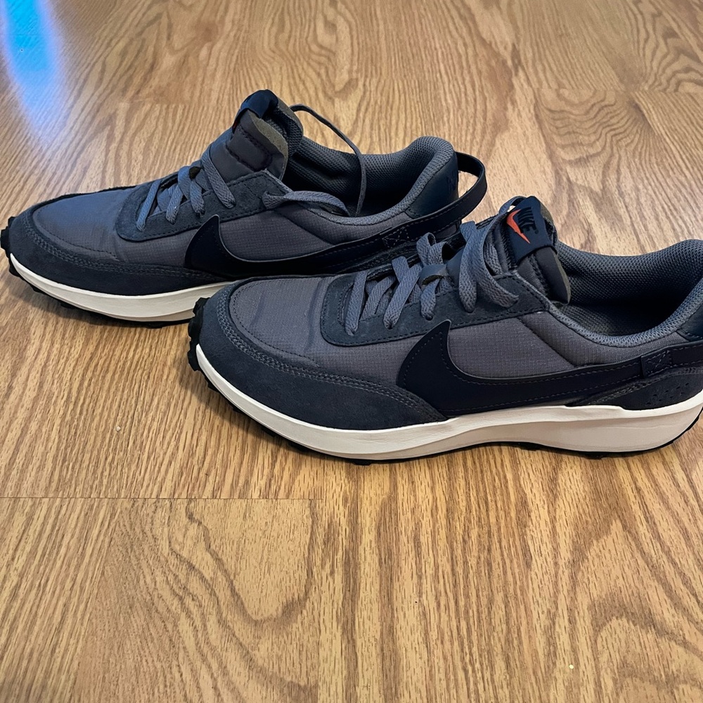 Men's Blue Retro Nike Sneakers (NEW)